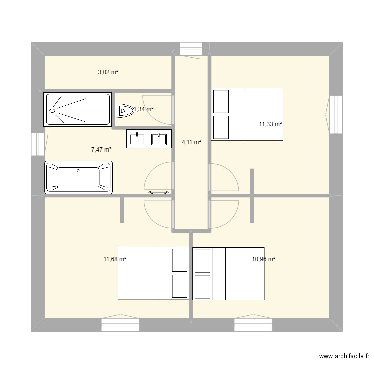 etage. Plan de 7 pièces et 50 m2