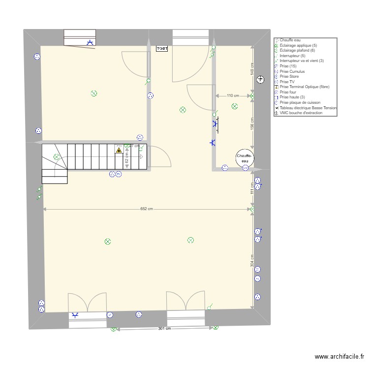 Implantation électrique  M1 RdC. Plan de 3 pièces et 54 m2