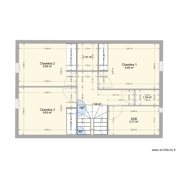 Plan 1er étage Tonnay. Plan de 7 pièces et 44 m2