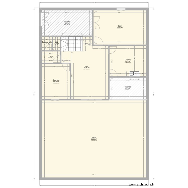 220. Plan de 10 pièces et 207 m2