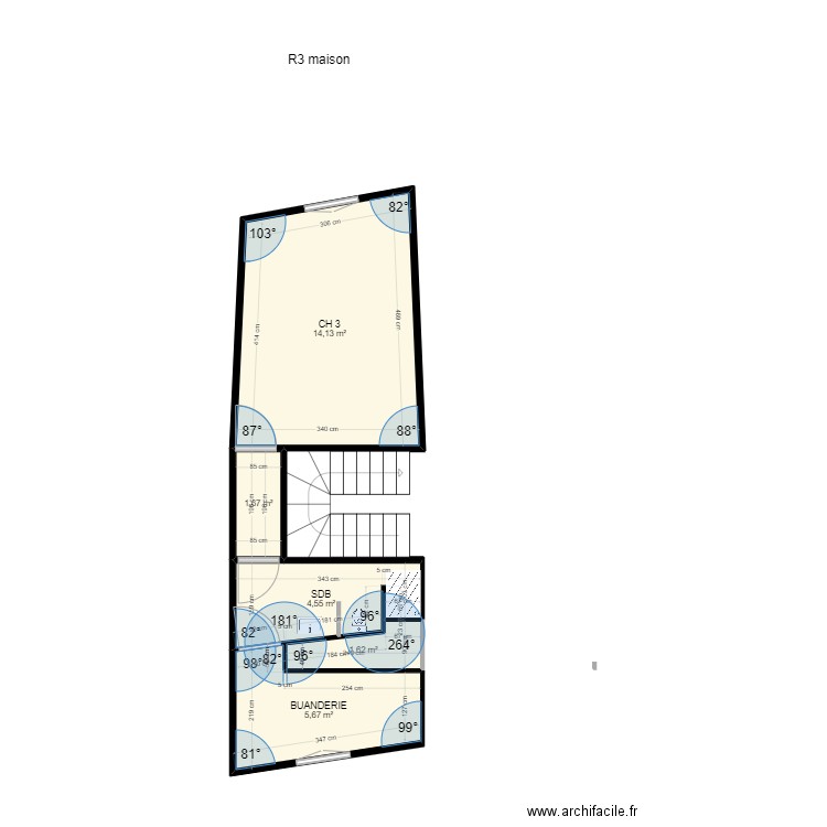 R3 maison. Plan de 5 pièces et 28 m2