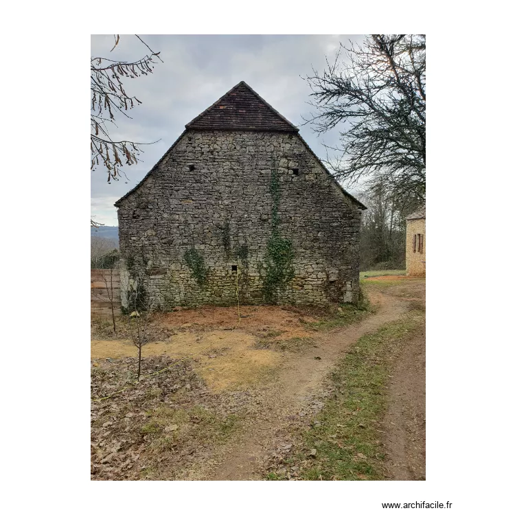 PHOTO GRANGE 4. Plan de 