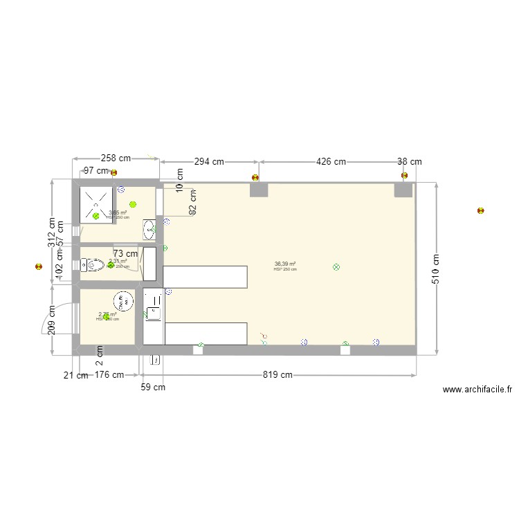 Piscine. Plan de 4 pièces et 45 m2