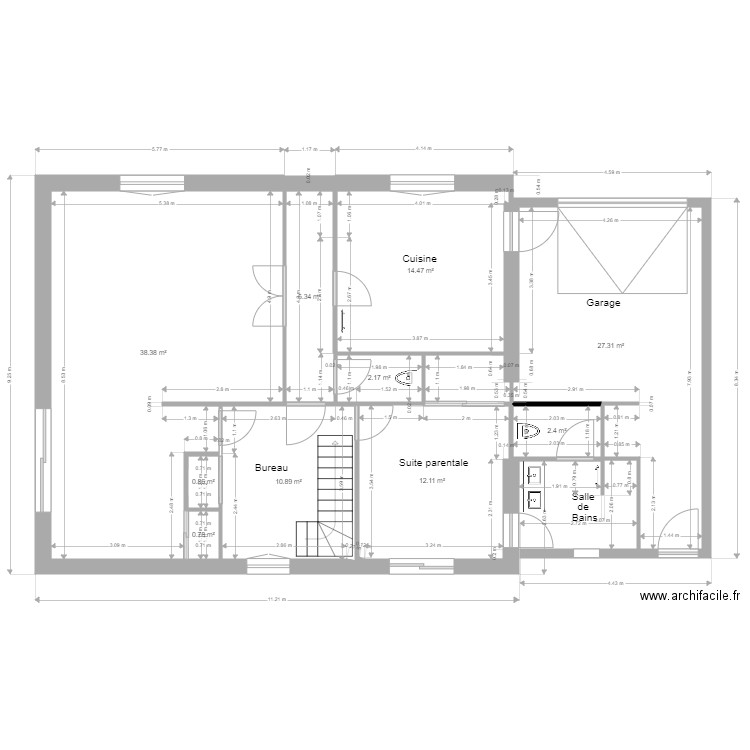 RDC BRIEC 8. Plan de 0 pièce et 0 m2