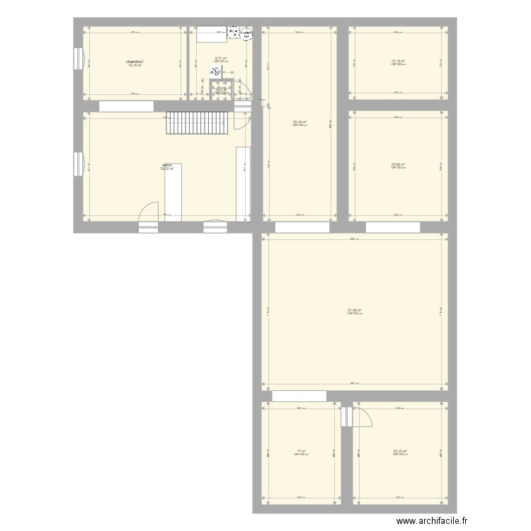 marges1. Plan de 23 pièces et 477 m2