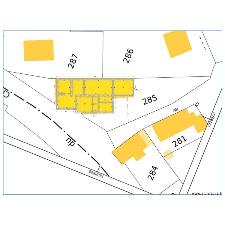Plan cadastral2. Plan de 7 pièces et 181 m2