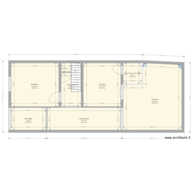 RDC. Plan de 0 pièce et 0 m2