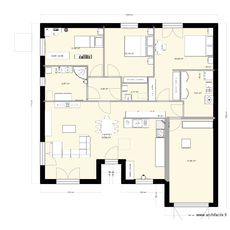 maison 101 m2. Plan de 9 pièces et 120 m2