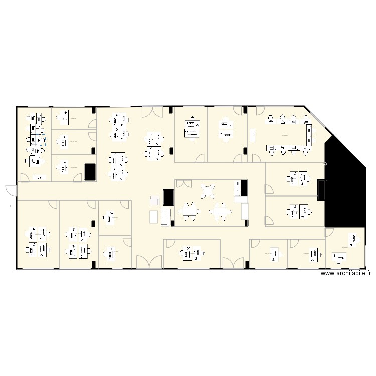 RDC Place Carpeaux aménagé. Plan de 24 pièces et 501 m2