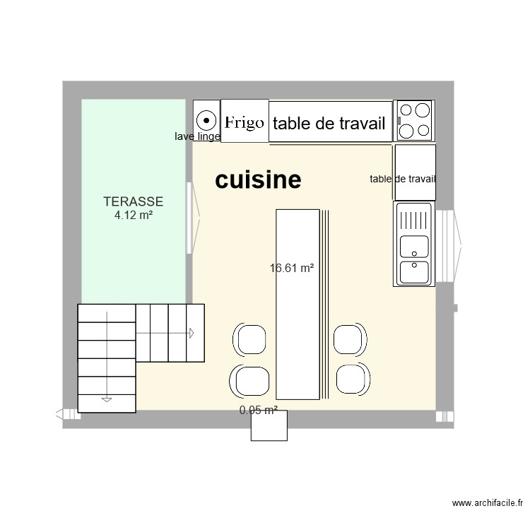 évier devant fenêtre et cuisson sur plan de travail. Plan de 0 pièce et 0 m2