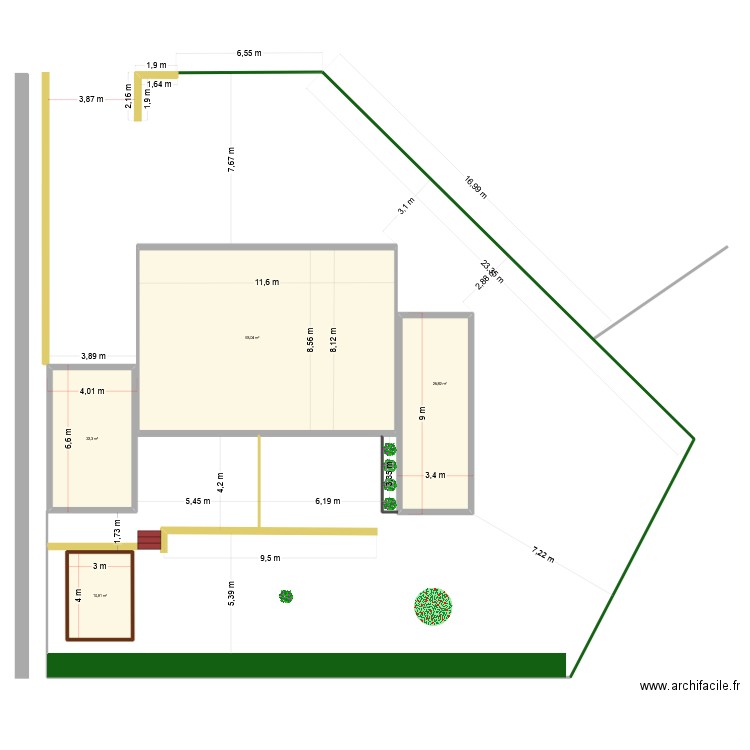 Plan de Masse   Haies. Plan de 4 pièces et 152 m2