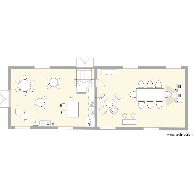 cantine/réunion. Plan de 1 pièce et 112 m2