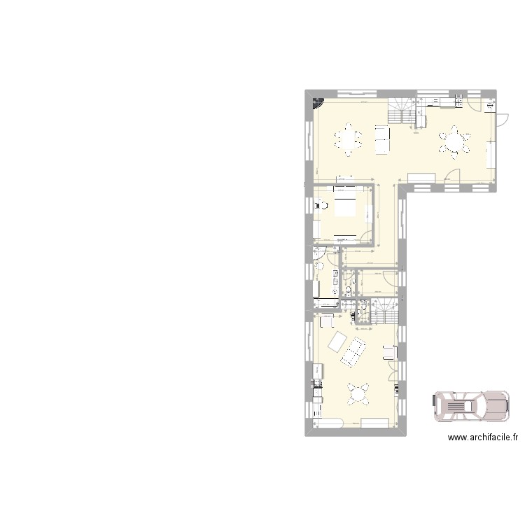 Plan PLOEVEN 1. Plan de 4 pièces et 153 m2