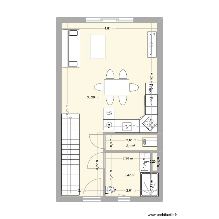 Terre Neuve rez de Chaussée. Plan de 4 pièces et 41 m2