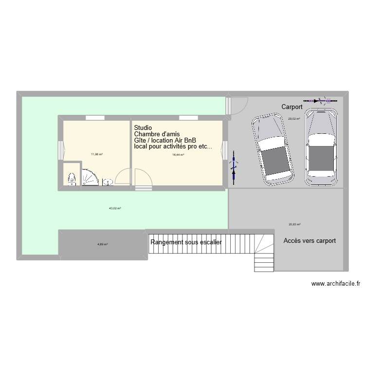 Arrière maison avec studio et carport. Plan de 6 pièces et 126 m2