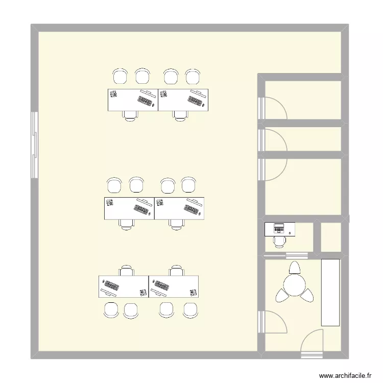 magasin. Plan de 7  et 167 m²