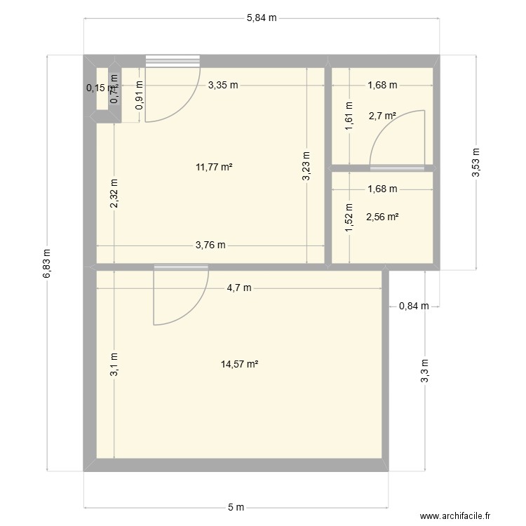 Carmen TINCU. Plan de 5 pièces et 32 m2