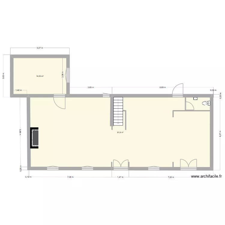 GENIS RDC. Plan de 2  et 106 m²