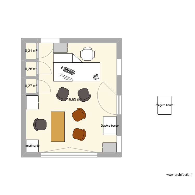 Bureau / accueil Clairière v2. Plan de 4 pièces et 18 m2