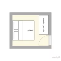 Chambre lit aligné fenêtre