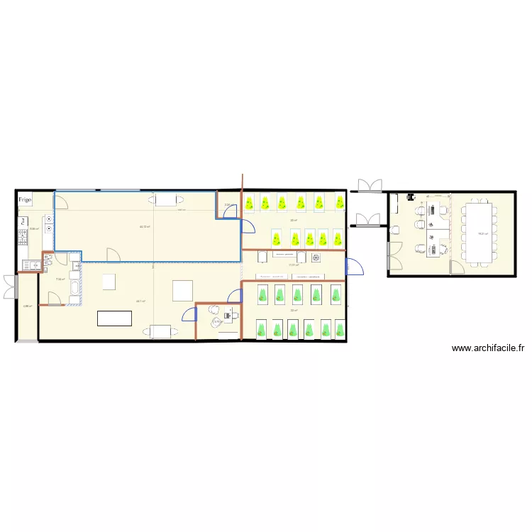 creche 18 avec bureau int&eacute;rieur et passage 22 etp. Plan de 