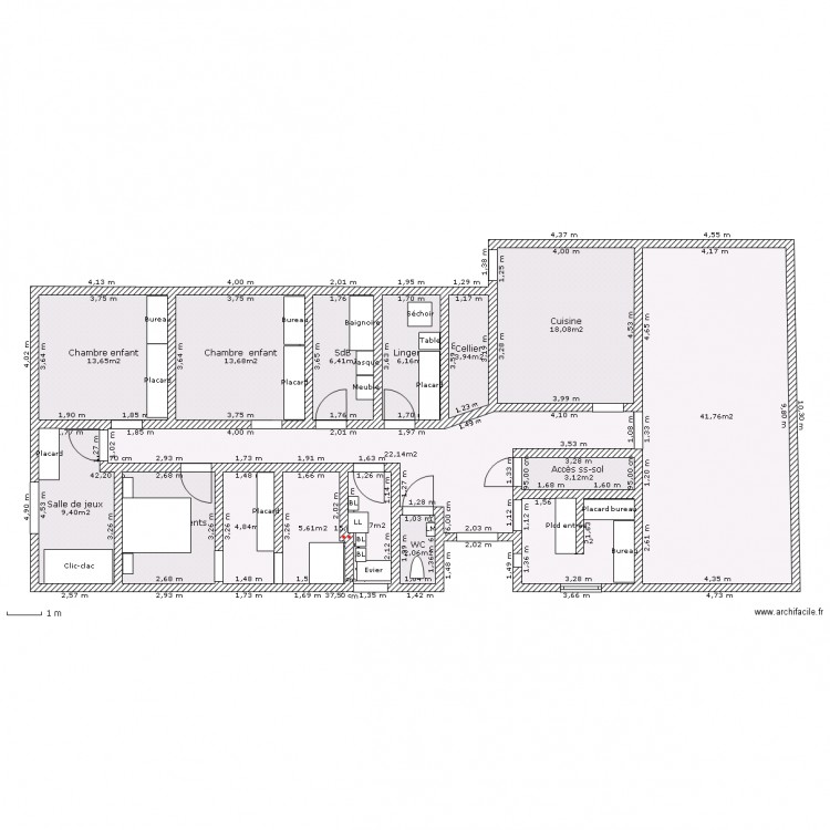 Longère 3 chambres, salle de jeux, lingerie, buanderie, cellier et coin bureau sur sous-sol complet. Plan de 0 pièce et 0 m2