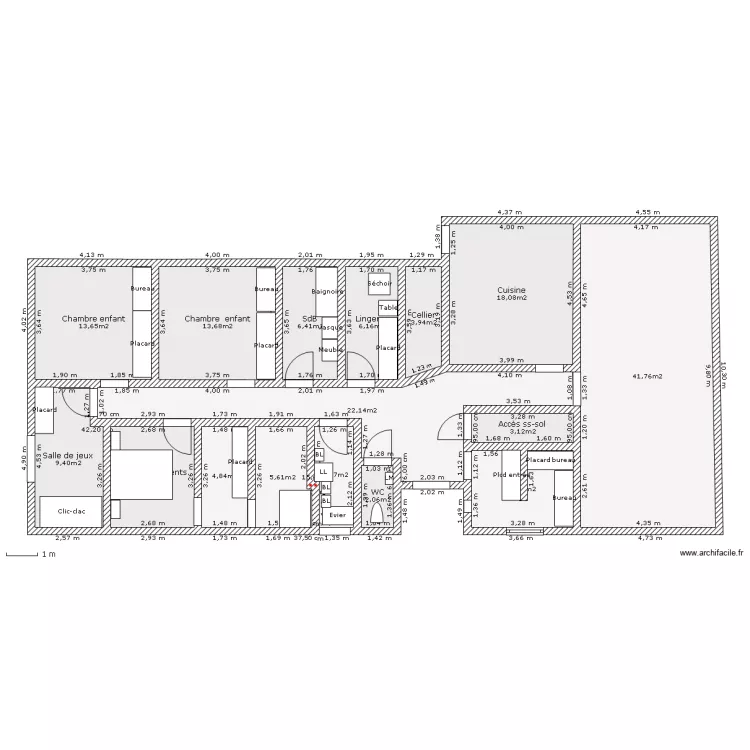 Long&egrave;re 3 chambres, salle de jeux, lingerie, buanderie, cellier et coin bureau sur sous-sol complet. Plan de 