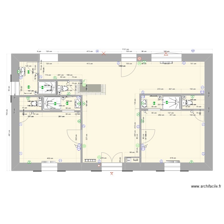 RDC V2. Plan de 6 pièces et 77 m2