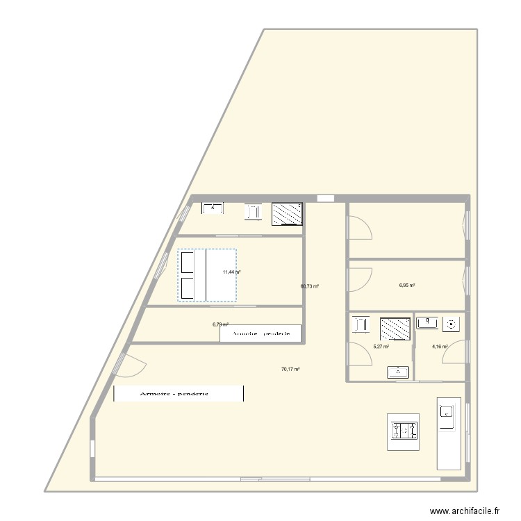 contenedor de 40  y de 20 pies. Plan de 7 pièces et 280 m2