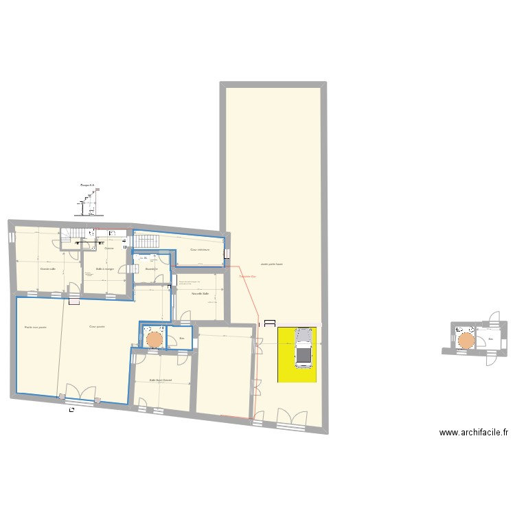 Bourron  Rdec Salle 40m2. Plan de 4 pièces et 528 m2