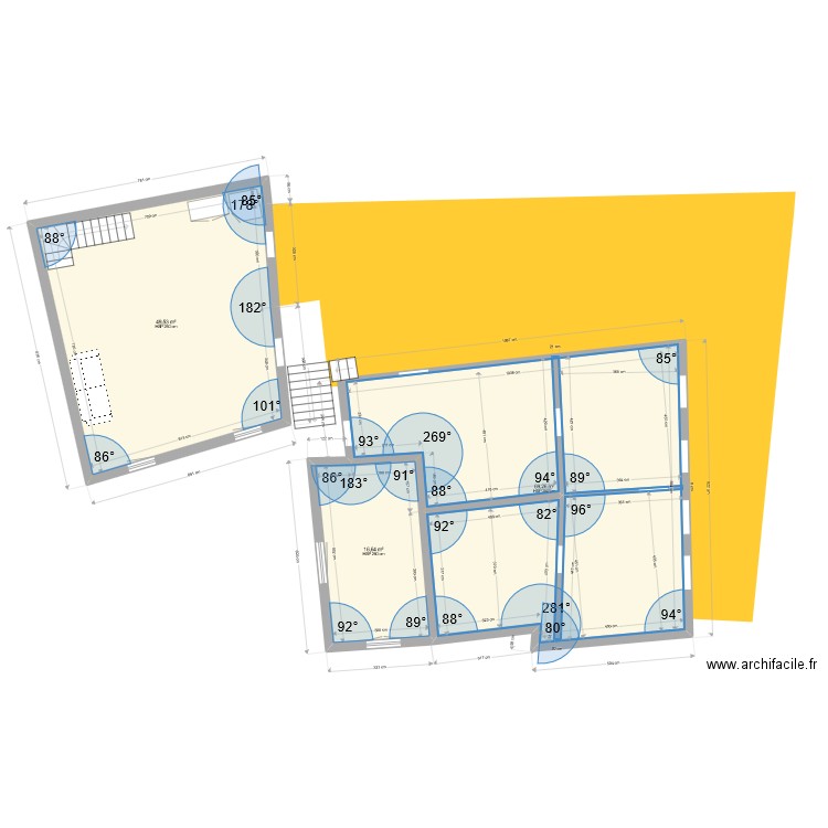 auzat total. Plan de 3 pièces et 135 m2