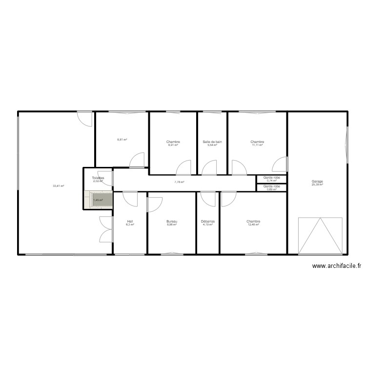 Racour. Plan de 15 pièces et 138 m2