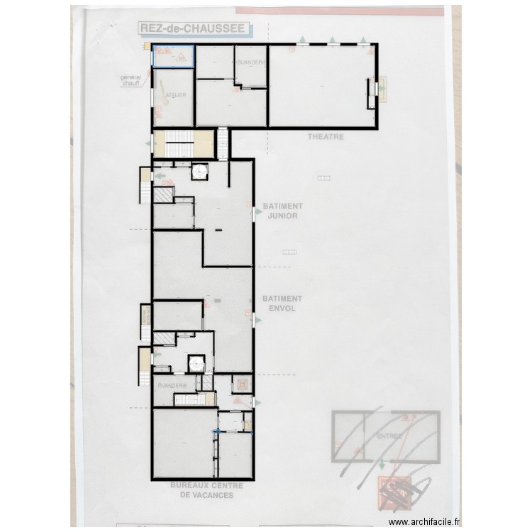 Bocage A RDC ouv. Plan de 34 pièces et 1977 m2