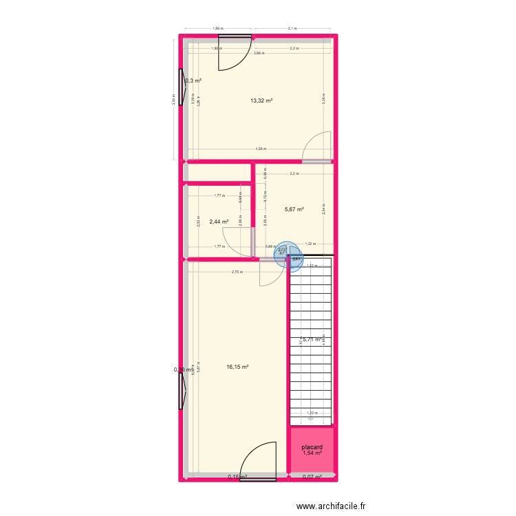 étage bis. Plan de 10 pièces et 46 m2