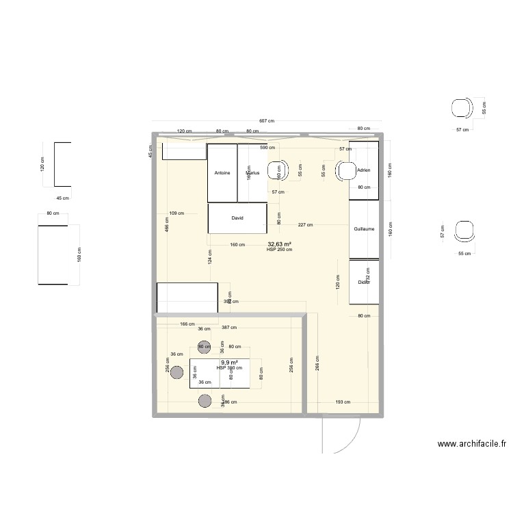 Bureau avec cloison. Plan de 2 pièces et 43 m2