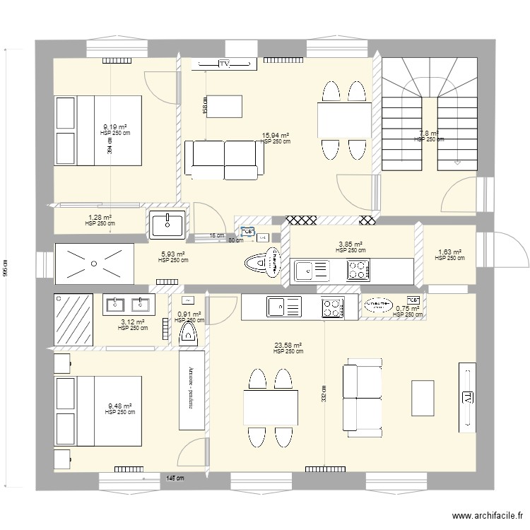 R et R1. Plan de 12 pièces et 83 m2