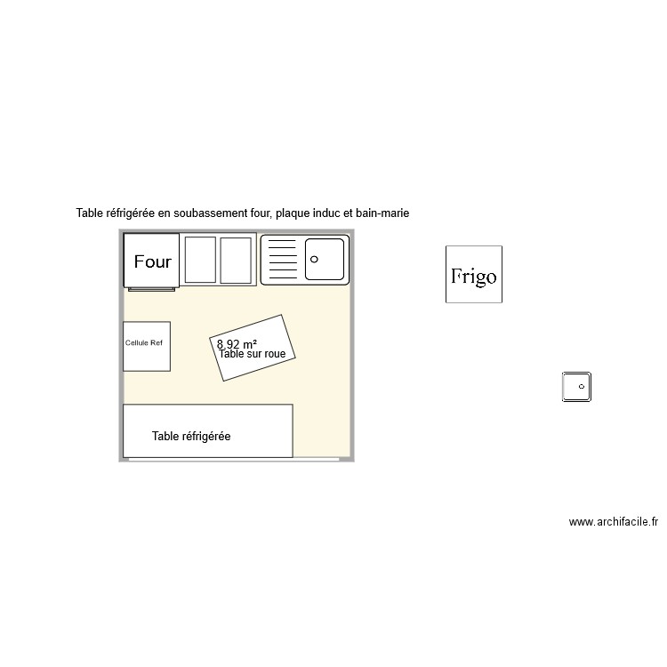 Hall NANTES. Plan de 1 pièce et 9 m2