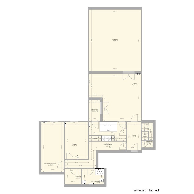 Plan Paroisse 2. Plan de 15 pièces et 148 m2