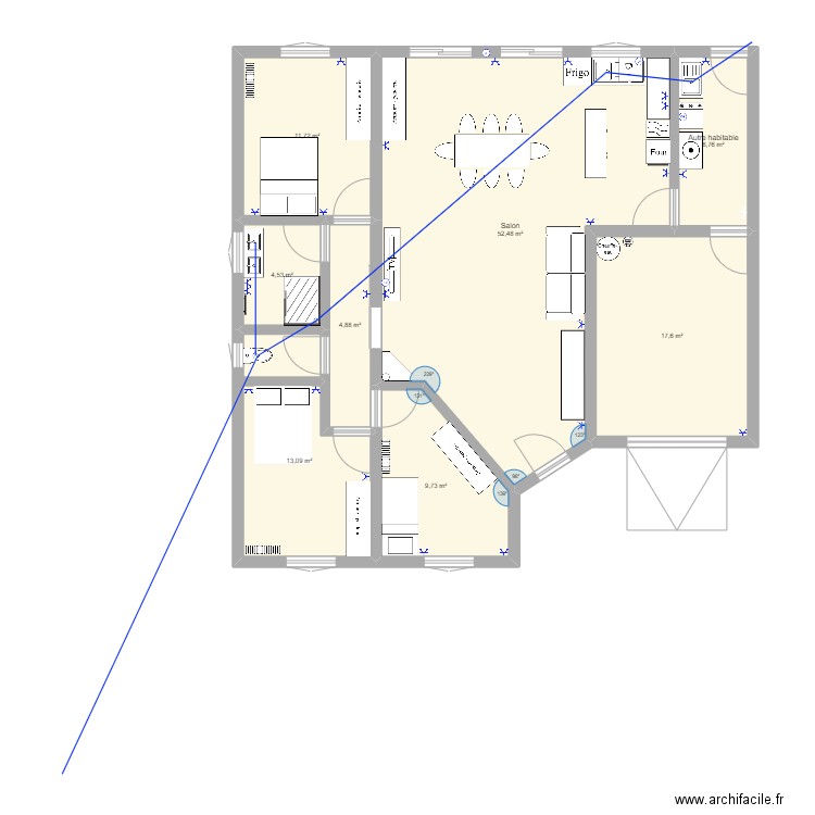 Maison Trémentines. Plan de 8 pièces et 121 m2