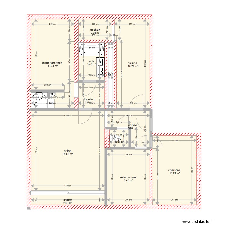 appartement 77m2. Plan de 0 pièce et 0 m2