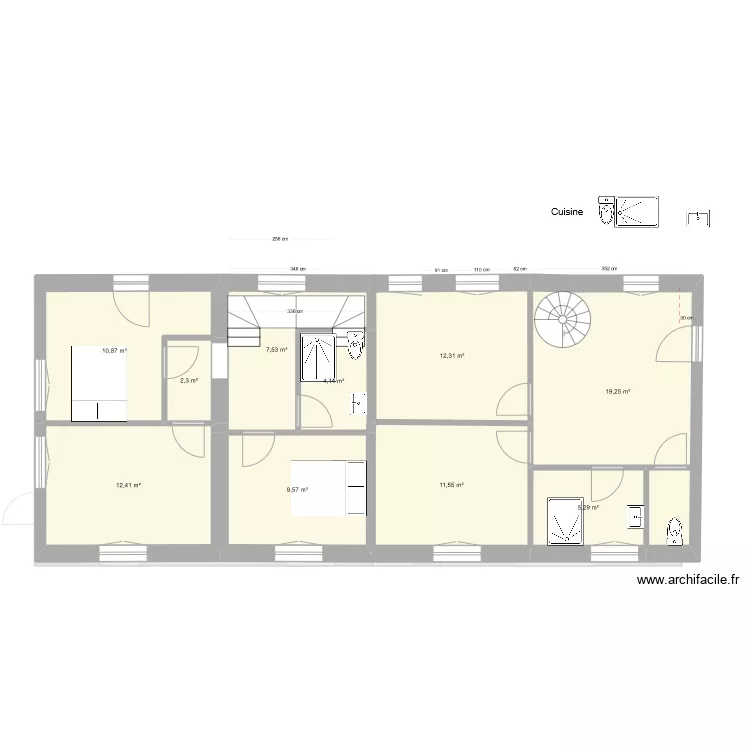 MAISON DE FAMILLE 2 appartements duplex. Plan de 
