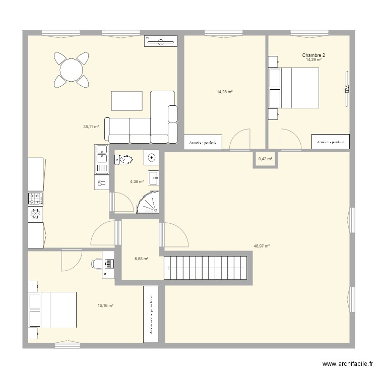 Bullet. Plan de 8 pièces et 143 m2