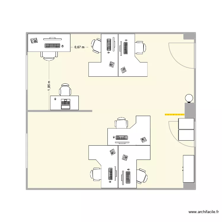bureau. Plan de 4  et 35 m²