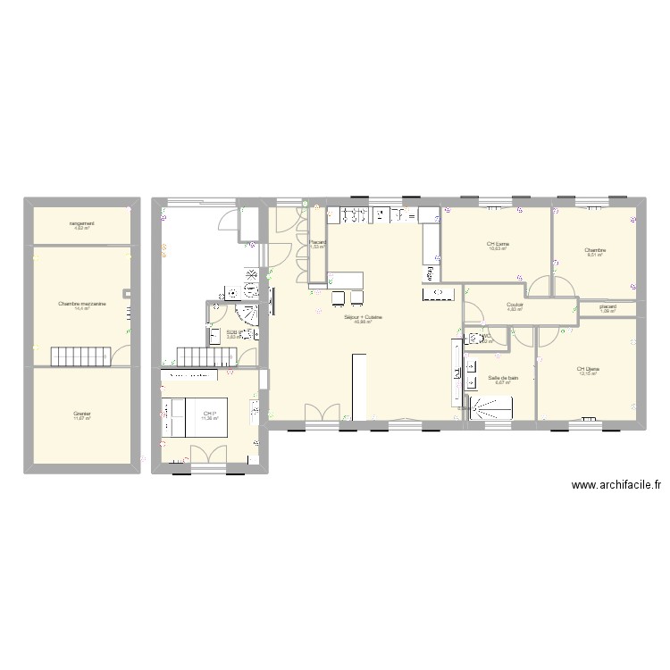 Crémieu projet. Plan de 15 pièces et 141 m2