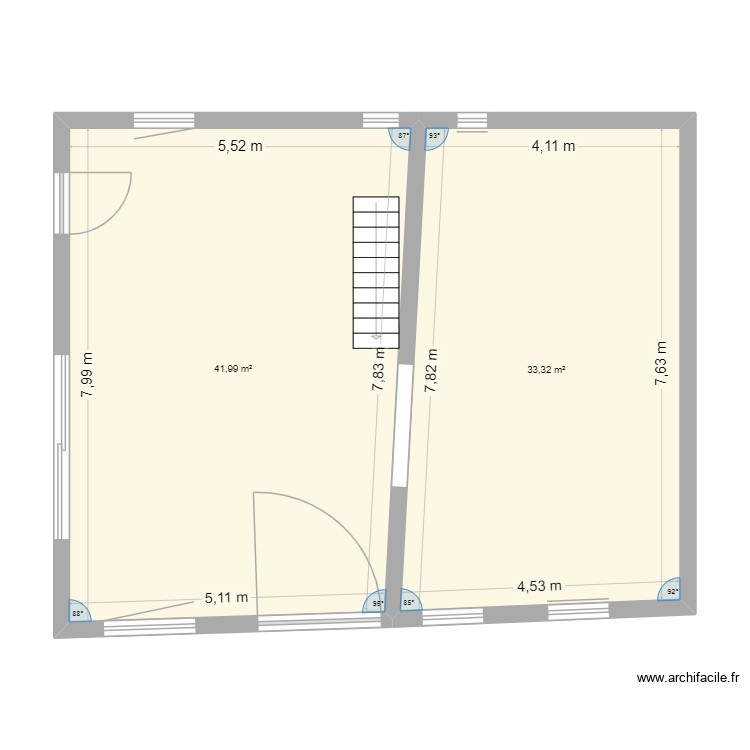 Maison. Plan de 0 pièce et 0 m2