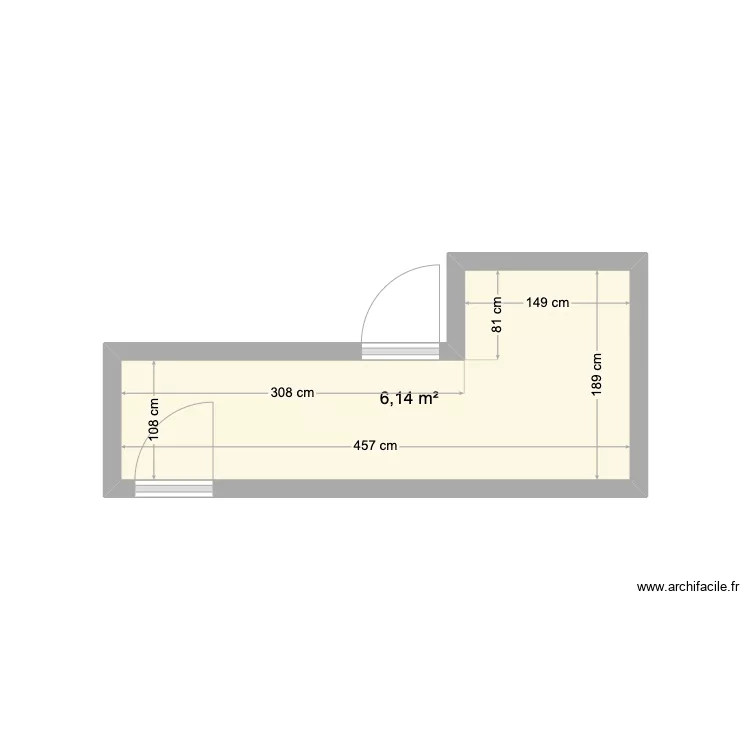 Vestiboutique arri&egrave;re-boutique droite. Plan de 