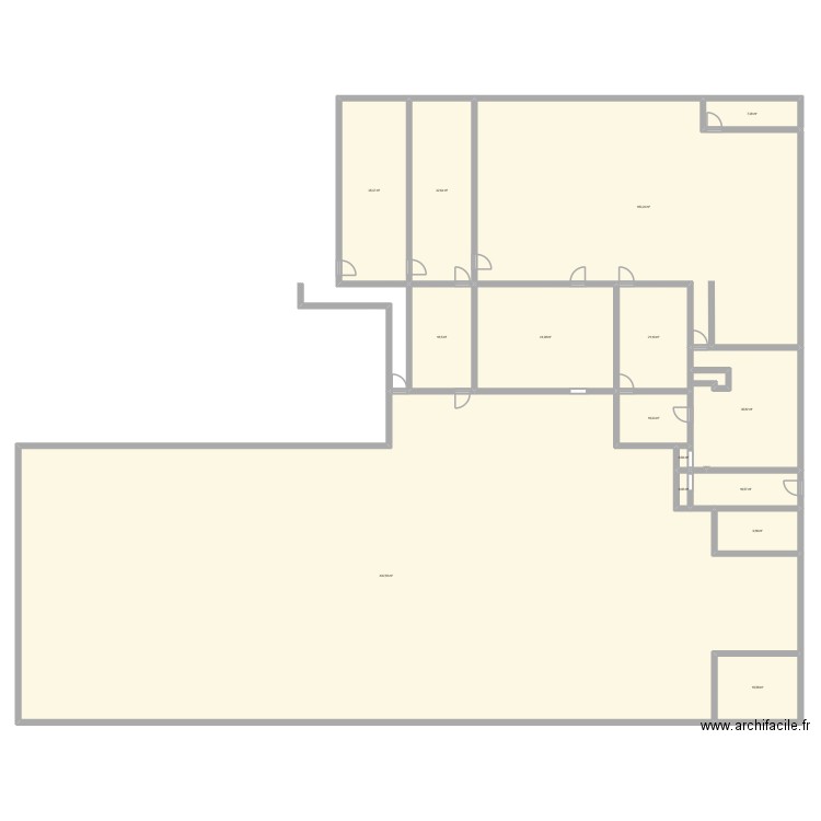 Cuisine avant travaux. Plan de 15 pièces et 1036 m2