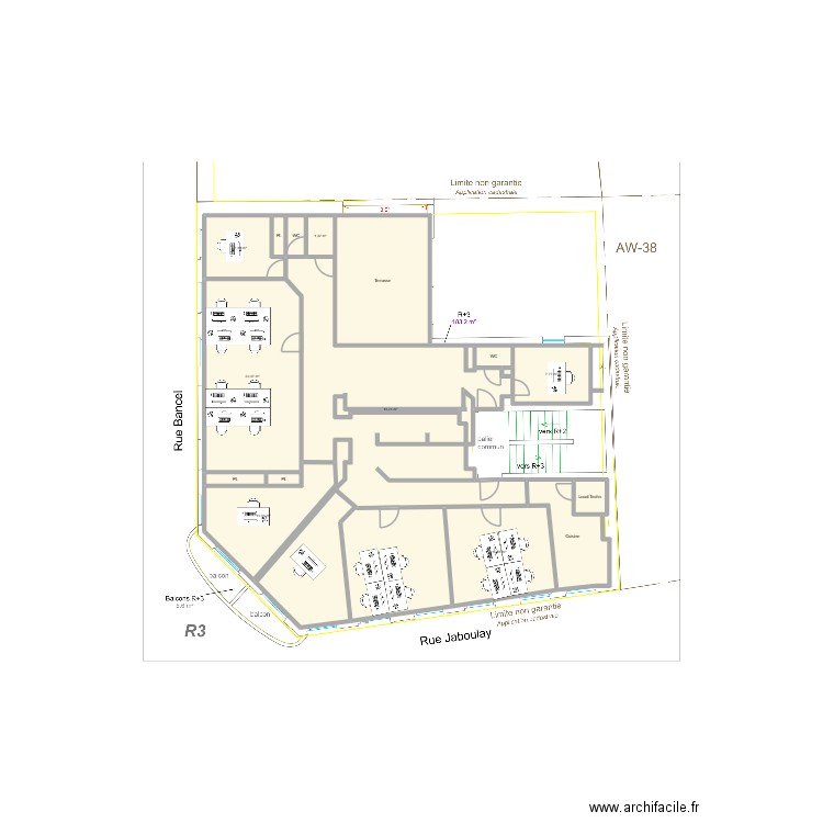 3ème étage - DPIT 2. Plan de 18 pièces et 173 m2