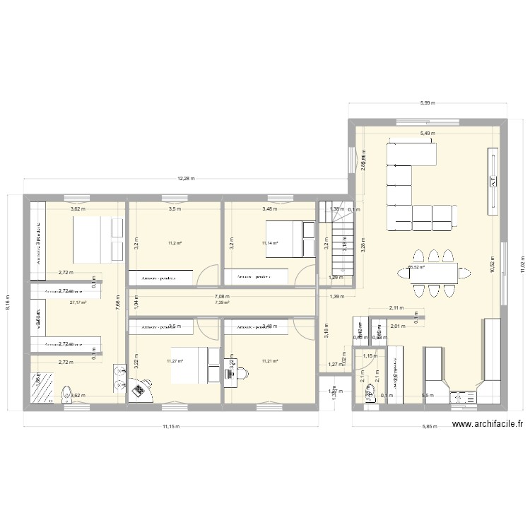 1 maison idée. Plan de 7 pièces et 145 m2