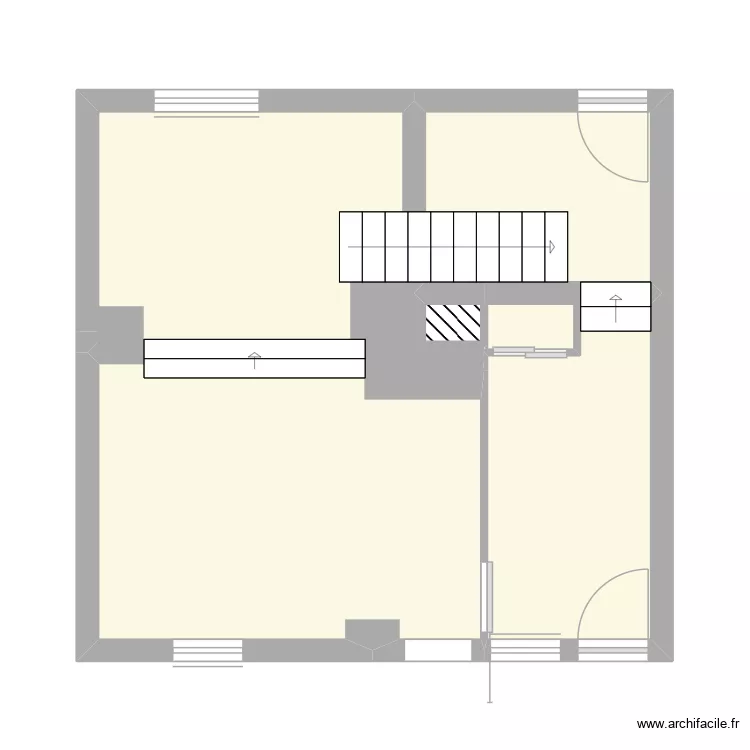 rezdechauss&eacute;e. Plan de 4  et 21 m²